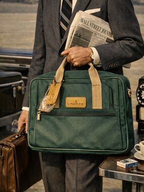 London Fog Oakland Carry-On Briefcase Laptop Bag Green Tan Trim Vintage NWT